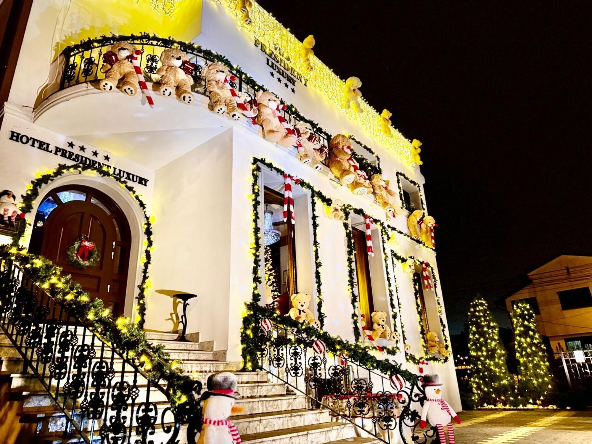 Hotel President Luxury Ploieşti Esterno foto