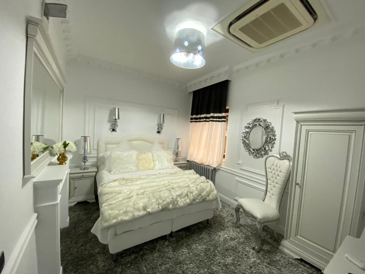 Hotel President Luxury Ploieşti Esterno foto